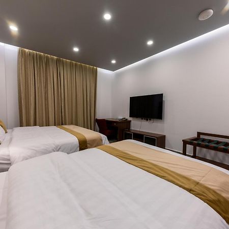 فندق روزالينا Yanbu Exterior photo