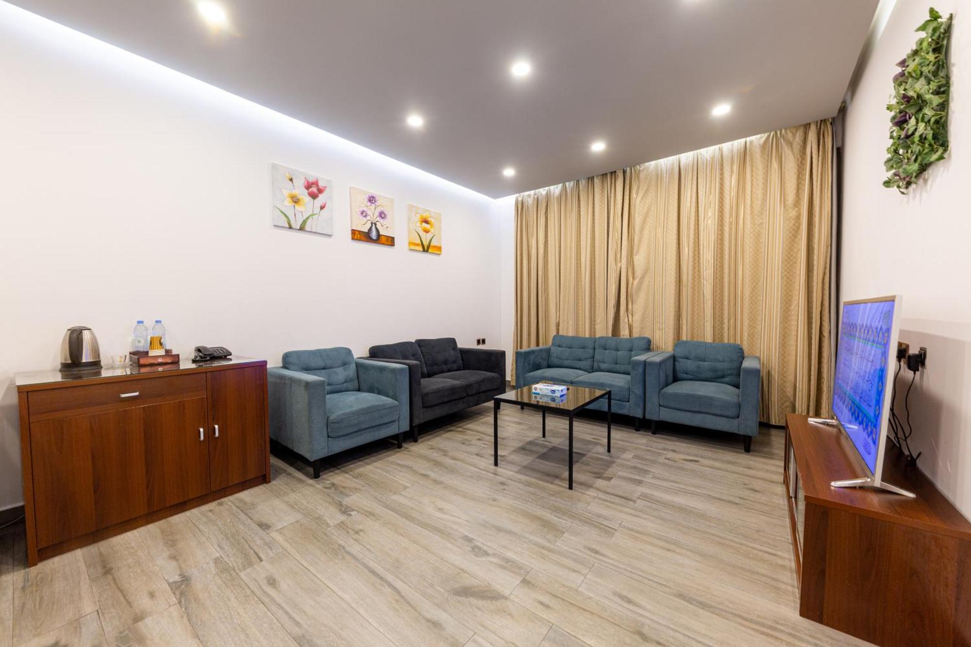 فندق روزالينا Yanbu Exterior photo